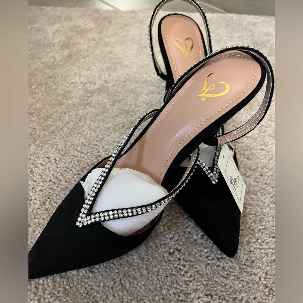 black pumps with rhinestones sz 9